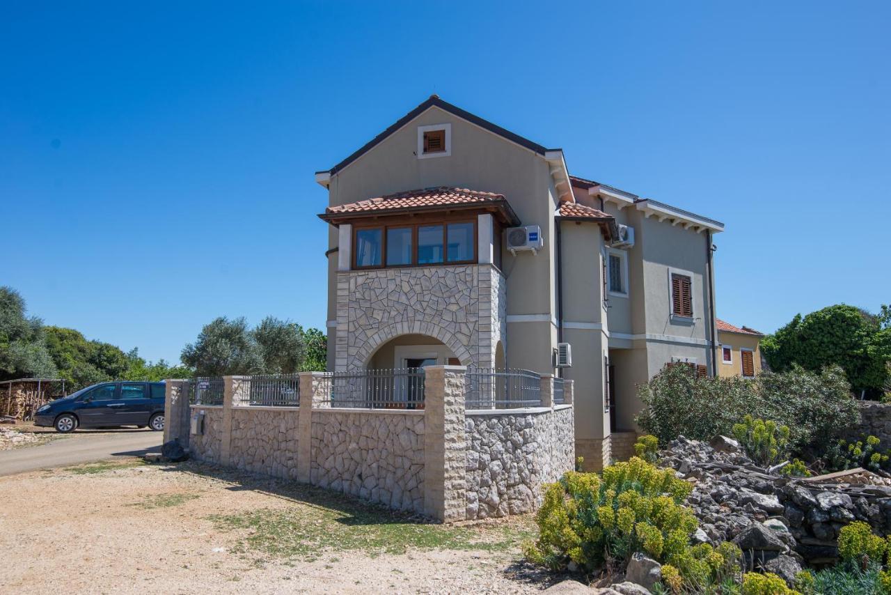 Apartments With A Parking Space Punta Kriza, Cres - 8082 Exterior foto